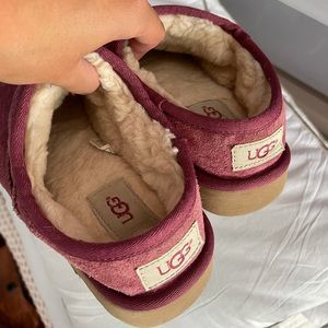 Women’s Ugg slippers in perfect condition